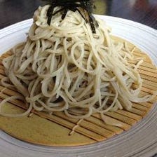 店内石臼挽きの蕎麦