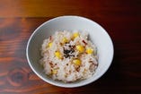 赤米トウモロコシご飯