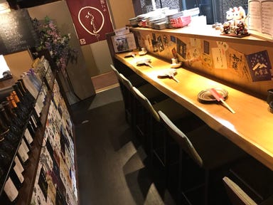 日本酒バル guigui 池袋東口店 店内の画像