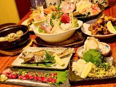 こだわりぬいたお酒に合う逸品を多数ご用意しております