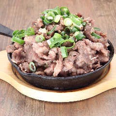 【シェアがおすすめ】牛タンマウンテン～ねぎ塩だれ風味～