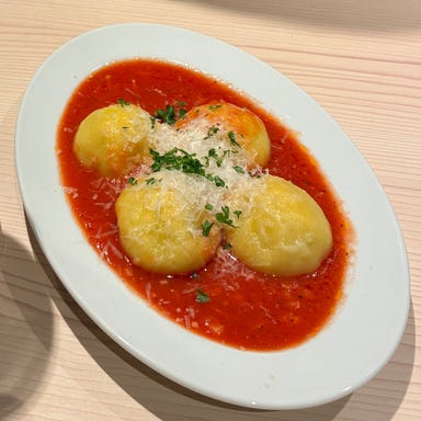 ITALIAN BAR VIVA VINO_名物!肉汁ラビオリ