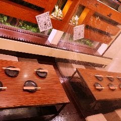 12名様まで対応できる、人気の掘りごたつ席♪