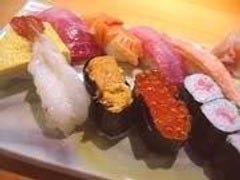 セットにぎりの最高峰。 贅を極めた〈大名にぎり〉