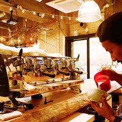 エイトホテル自家焙煎のコーヒーを使用。