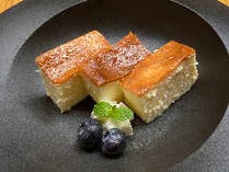 フランス産クリームチーズを贅沢に使ったベイクドチーズケーキ