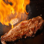 高温で焼き上げるお肉料理が充実♪