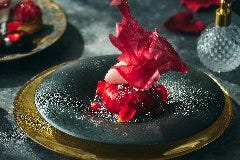 Sweets Jewelry Garden～チェリー＆ローズ～アフタヌーンティースイーツコース"ルビーローズ"(窓席確約)