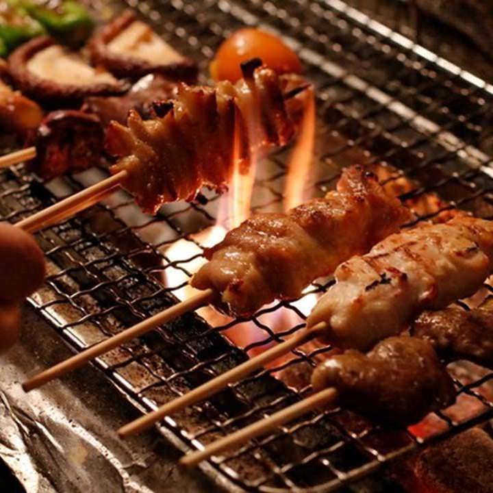 ◆山梨地鶏のジューシーな焼き鳥