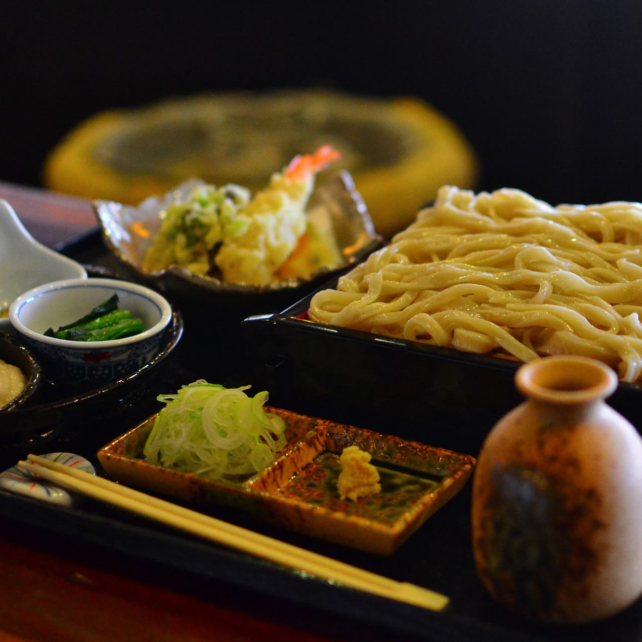 地元食材と手打ち麺を味わうセット