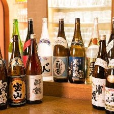 豊富に取りそろえた自慢の日本酒