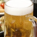 生ビールをはじめ豊富にお酒を取りそろえております