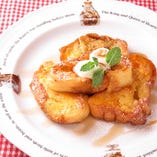 デザートも人気なラケル！フレンチトーストは1番人気☆