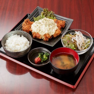 炭焼 創作料理 Mozu ランチメニュー ぐるなび