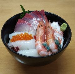 れいちゃん_当店おすすめの海鮮丼
