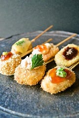 お出汁で食べる串かつと釜めしの専門店 ぎん庵 難波 