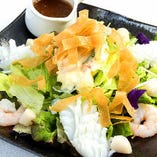 「四川厨房」ザ・海鮮サラダ