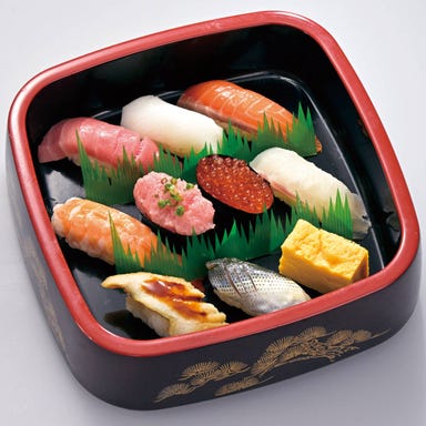 魚がし日本一 赤坂店_上にぎり (中とろ・いくら)