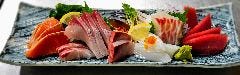 身が厚いと大好評のお造り盛合せです。