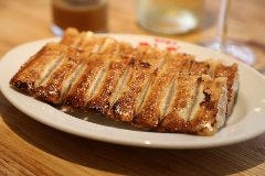 神戸餃子 オレギョ ハービスENT店