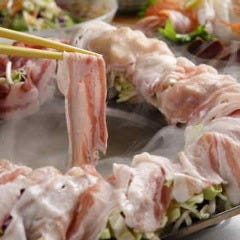 紅あぐーは鍋もよし、せいろ蒸しもよし、ステーキもよし！