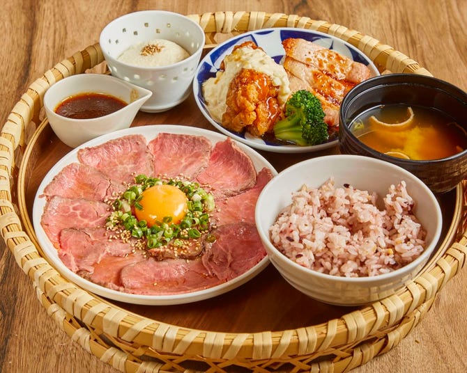 梅田 阪急三番街 リバーカフェ 梅田 大阪駅 カフェ ぐるなび