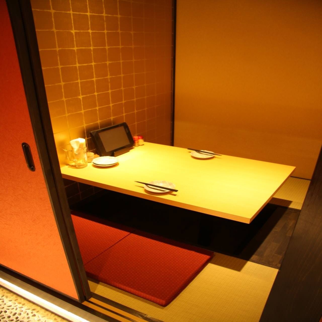 完全個室もつ鍋と飲み放題居酒屋京町家しずく三宮店相片 三宮 居酒屋 Gurunavi 日本美食餐廳指南