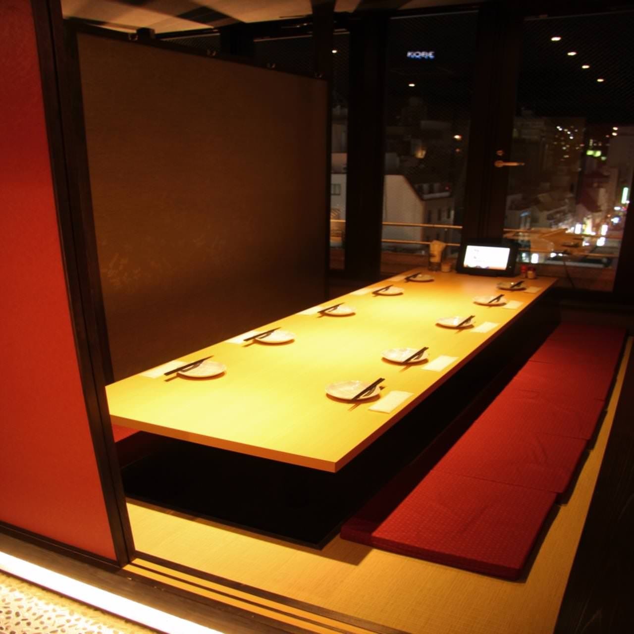 完全个室もつ锅と饮み放题居酒屋京町家しずく三宫店照片 三宫 居酒屋 Gurunavi 日本美食餐厅指南