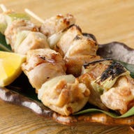 【個室完備】京出汁おでんと炉端焼き はなこま 東京駅前店_鶏ねぎ間串