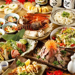 屋上ビアガーデンと屋内完全個室 博多野菜巻串 はなこま東京店