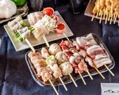 もちろん串盛り合わせ付きです