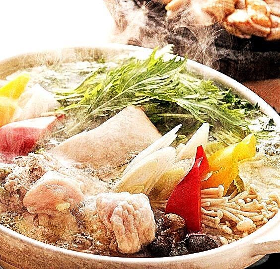 小鍋とかしわ 華まる 個室で楽しむ鍋 焼肉