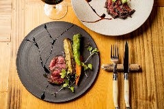自家製野菜がふんだんに使用されたメインディッシュ