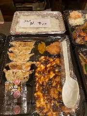 麻婆豆腐と餃子弁当