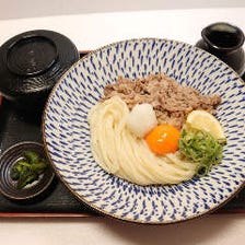 お得な定食やセットメニューがずらり