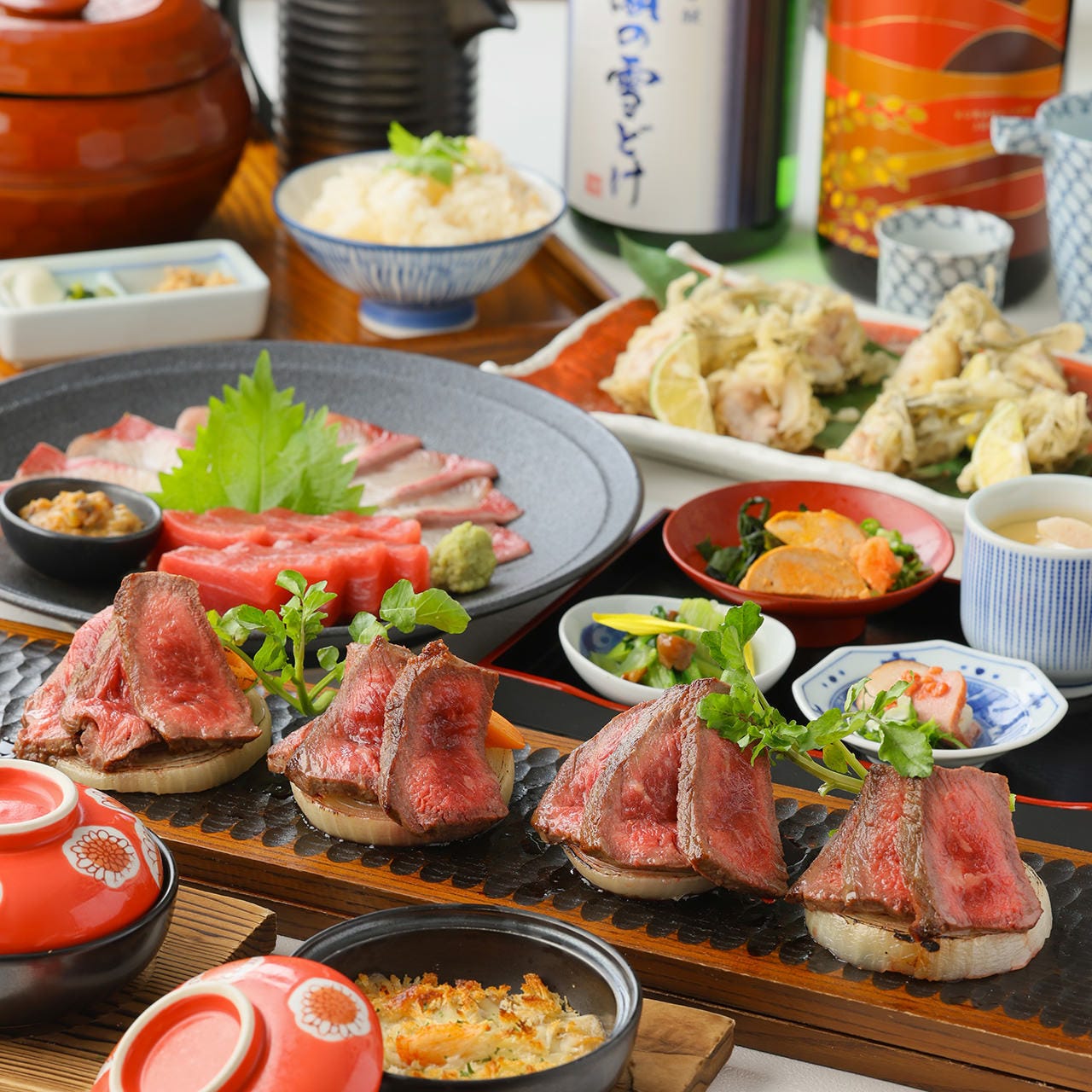 虎連坊 ヒルトンプラザウエスト店_日本酒5種入り飲み放題付　7,300円（税込）