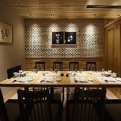 虎連坊 ヒルトンプラザウエスト店_