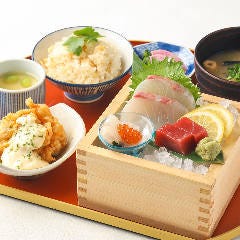 虎連坊 ヒルトンプラザウエスト店_【鯛めし 食べ放題】お刺身盛り合わせ膳