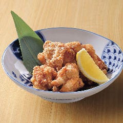鶏もも肉 醤油唐揚げ 虎連坊 ヒルトンプラザウエスト店_鶏もも肉 醤油唐揚げ