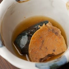 旬食材の味わいを活かしてお酒に抜群に合う逸品を作り上げます