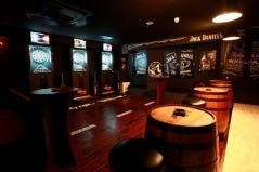 Darts ＆ Bar Twenty eight．st