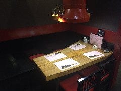 炭火焼ダイニング 賑