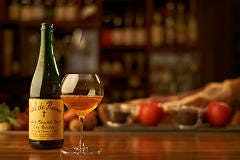 ルブルターニュ バー ア シードルレストラン_りんごの微発泡酒「シードル」