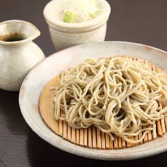 そばの奥深い味と香り、つるりとした喉越しをせいろでどうぞ