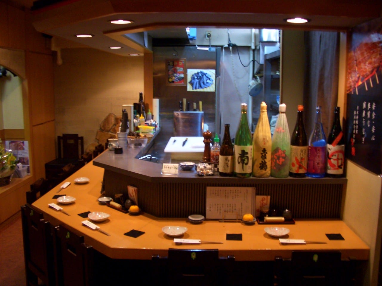 居酒屋の雰囲気のまほろばの内観