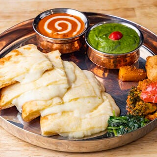 わのわカフェ_【ナン食べ放題☆飲み放題お得コース】全9品3,850円 お好きなカレー・辛さ・ナン選択可♪