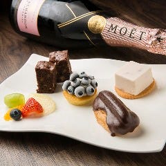 Bar Plus Sweets Two Rings メニュー スイーツ ぐるなび Bar Plus Sweets Two Rings メニュー スイーツ ぐるなび