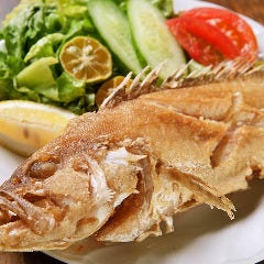 豪華な料理内容で記念日などにもﾋﾟｯﾀﾘ！店長おすすめｺｰｽ3700円