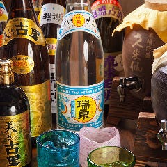 通常飲み放題ﾒﾆｭｰに加え、人気の泡盛､八重泉･残波･菊の露も！