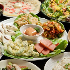 美味しい沖縄料理のフルコース付きの飲み放題コースです!(^^)!